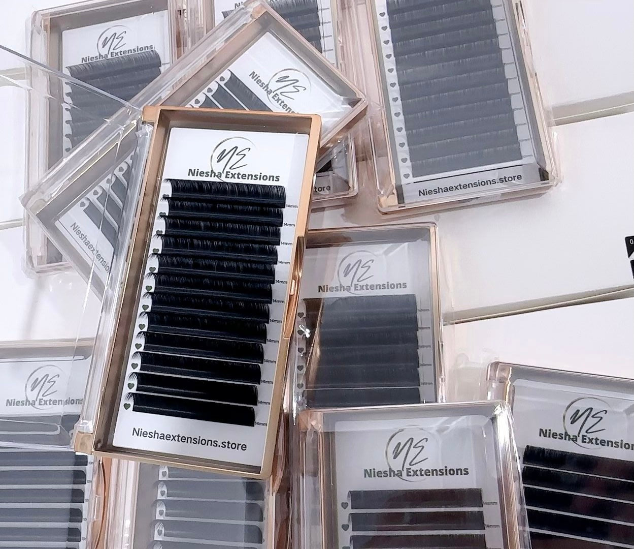 Couture Volume Lash Trays